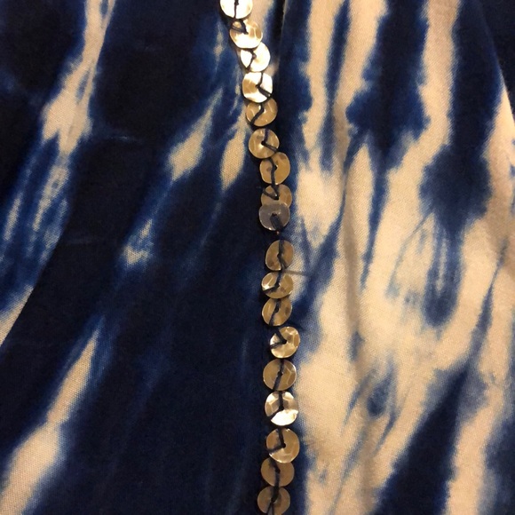 Cute cool tie dye M dress with sequin trim.size - Picture 5 of 6